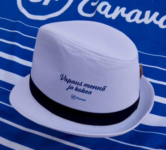 Fedora-hattu, valkoinen